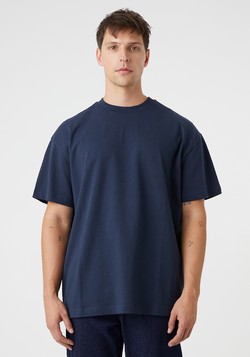 MC1087 - Heavyweight Box Tee